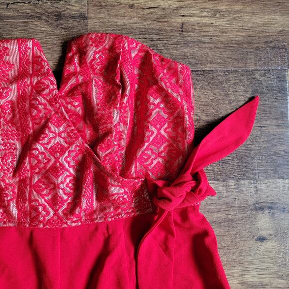 Francesca's Red Strapless Wide-Leg Jumpsuit NWT Women's Size Medium - Picture 12 of 15